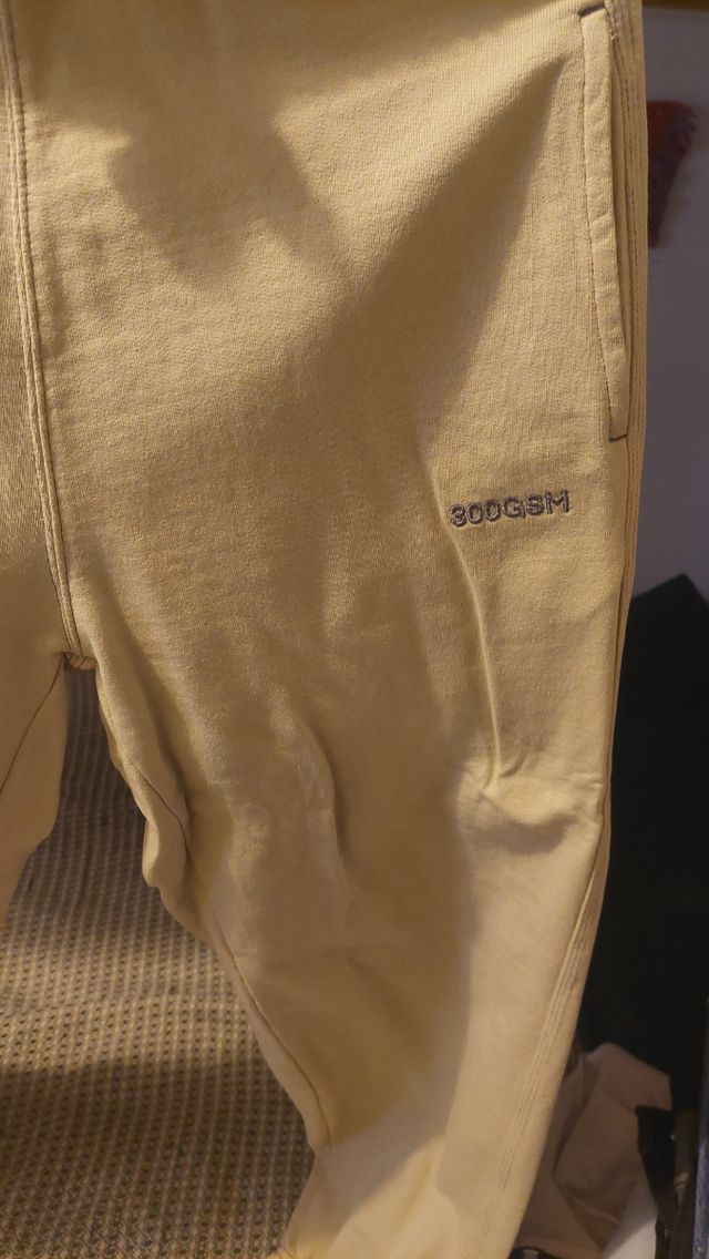 Pantalón beige 300GSM