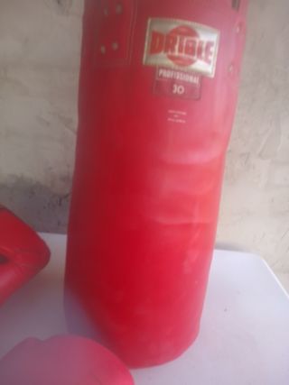 Equipo Boxeo: Guantes boxeo ,Casco ,Saco de piel 