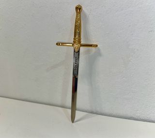 Espada Toledo Dorada Miniatura
