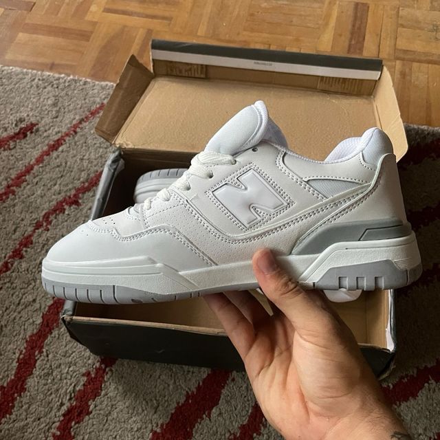 New Balance 550 Talla 43 Gris Blanco