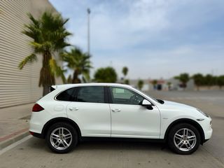 Porsche Cayenne 2013