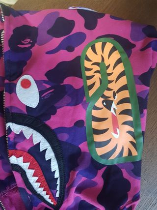 Chaqueta BAPE Pink Camo Shark
