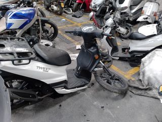 Despiece Peugeot Tweet 49cc