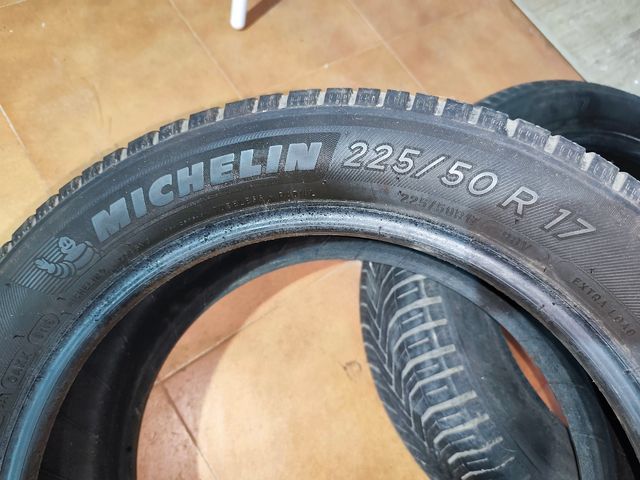 Neumático Michelin Crossclimate 225/50 R17 98V