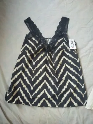 Lote Ropa Mujer TallaM ,cuatro prendas
