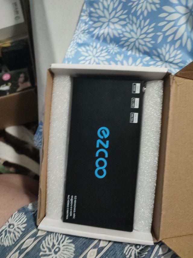 Matriz HDMI 4x2 4K 60Hz HDR Dolby Vision