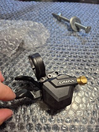 Cambio trasero y maneta Shimano Saint 9v