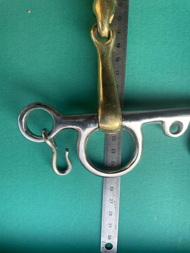 Morso per cavallo in ottone e acciaio