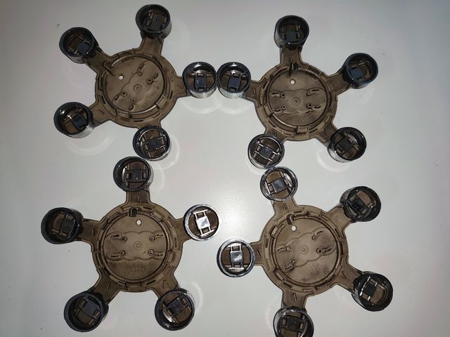 Tapabujes Audi 5 Tornillos ORIGINALES