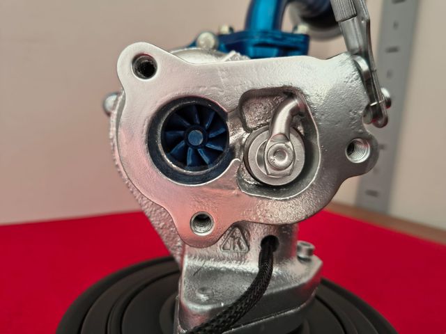 Lampada con turbina blu