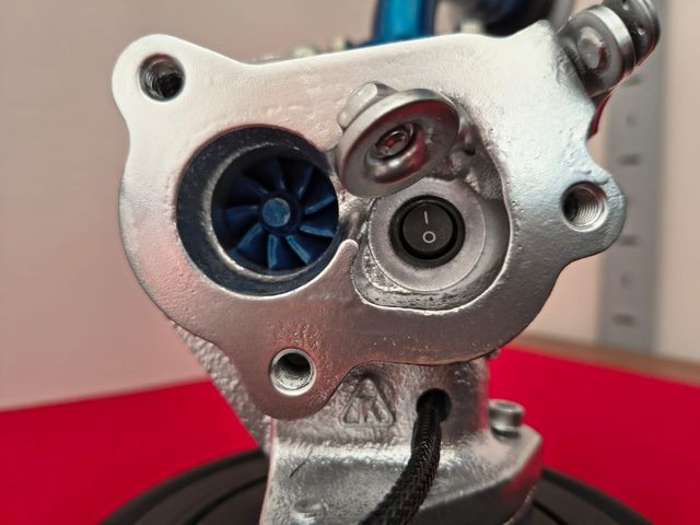 Lampada con turbina blu