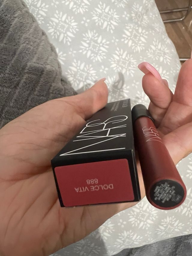 Lápiz Labial NARS Powermatte Dolce Vita