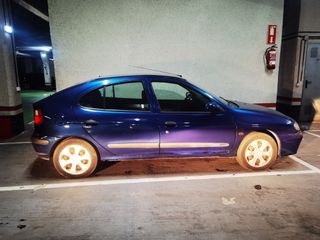 Renault Megane 2001
