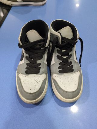 Deportivas niño bota núm.38