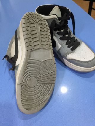 Deportivas niño bota núm.38