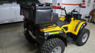 Quad ATV Bombardier 650 XT