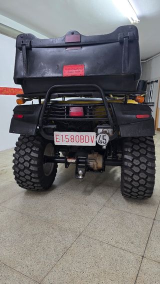 Quad ATV Bombardier 650 XT