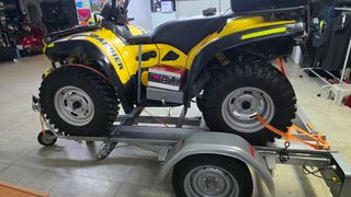 Quad ATV Bombardier 650 XT