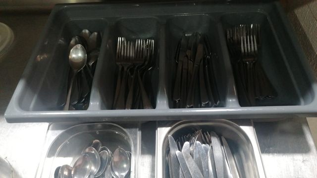 Lote Hostelería: Mesas,menaje,platos,bandejas...