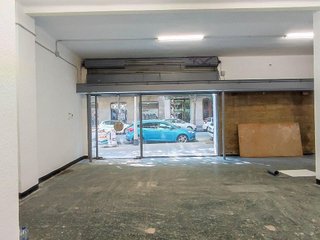 Local comercial en venta en Sant Antoni en Barcelona