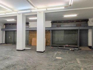 Local comercial en venta en Sant Antoni en Barcelona