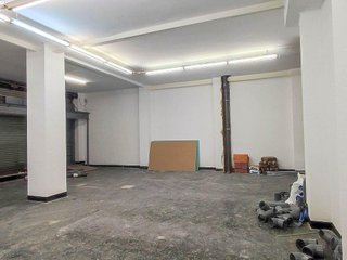 Local comercial en venta en Sant Antoni en Barcelona
