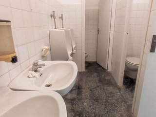 Local comercial en venta en Sant Antoni en Barcelona