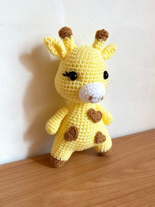 Giraffa amigurumi fatta a mano