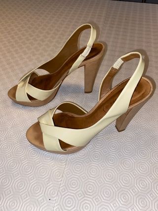 Sandalias Vicenza Beige Tacon