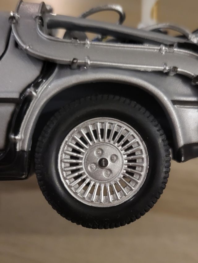 DeLorean Máquina del Tiempo 2, Regreso al Futuro