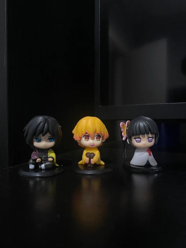 figuras kimetsu no yaiba zenitsu giyu kanao