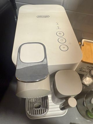 Nespresso Lattissima One Blanca Porcelana