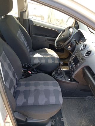Ford Fusion 2012
