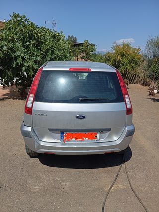 Ford Fusion 2012