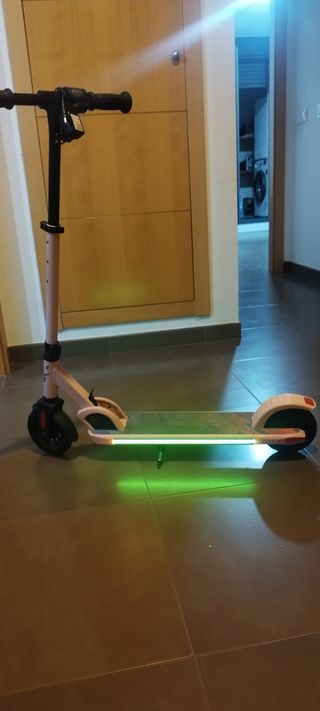 Patinete Eléctrico Infantil