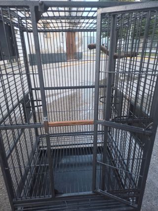 Jaula para loros grande
