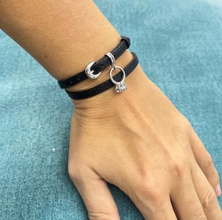 Pulsera Guess Piel Negra y Plata con Circonita