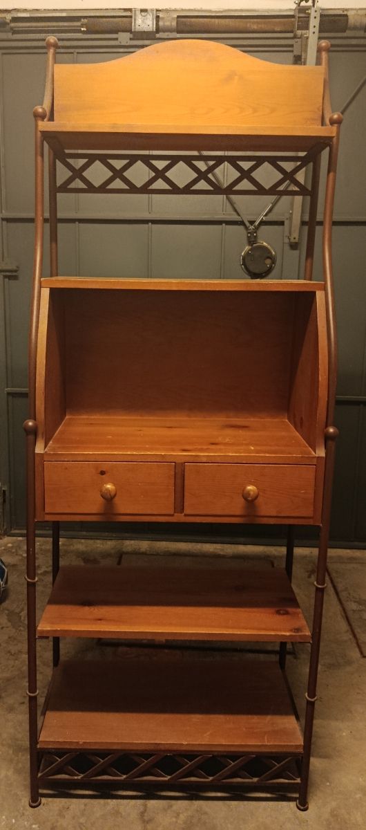 Mueble madera y forja