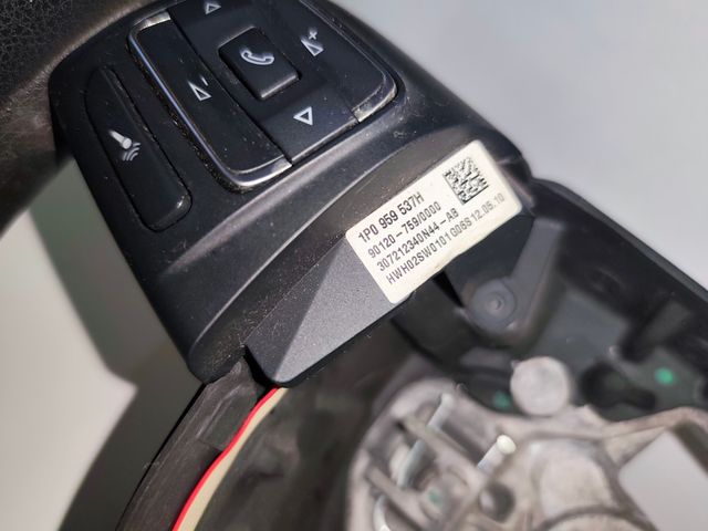 Volante Original Golf MK6 con botoneras