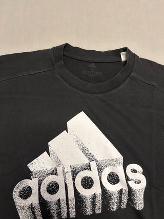 Camiseta Adidas Negra Logo Grande