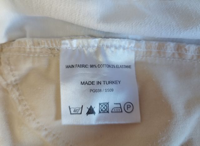 Karen Millen Shorts Blancos Talla 40.