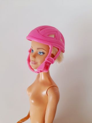In-Line Skating Barbie 1995: casco
