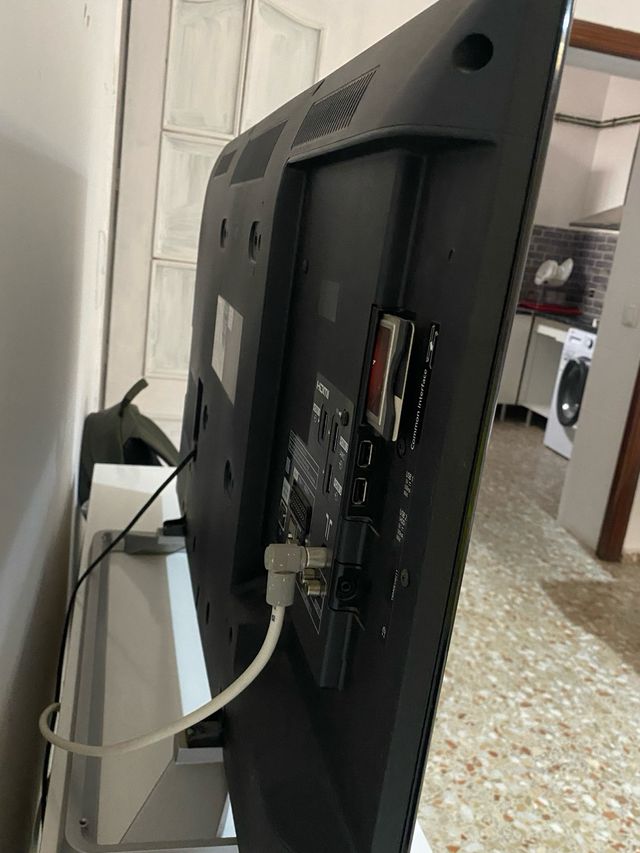 TV LED 39" - Panasonic TX-39AS600E, Smart TV Dual