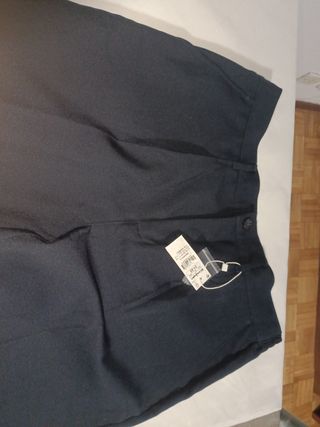 Pantalon azul marino 21-22 años