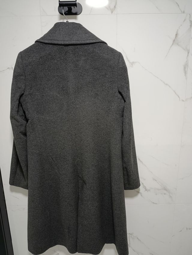 Abrigo Burberry Gris