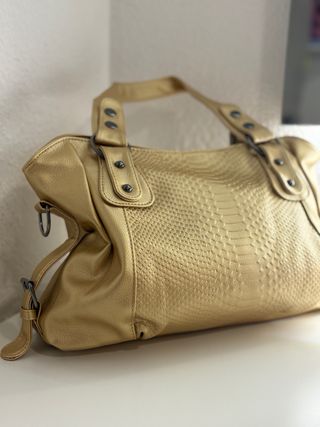 Bolso de mano vintage dorado
