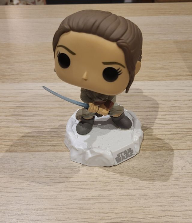 Funko Pop Rey Star Wars Bobble Head #104