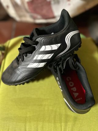 Botas de fútbol Adidas multitaco negras