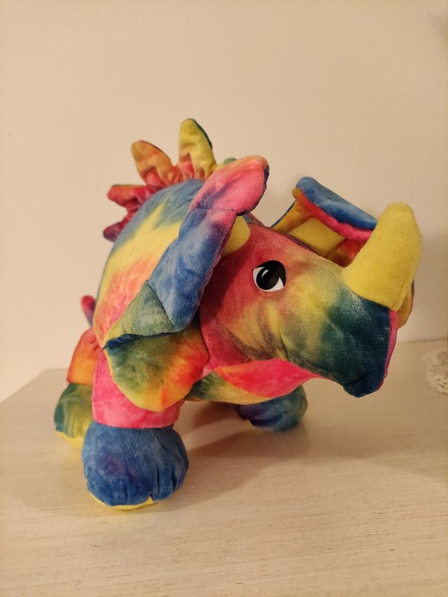 Peluche colorato dinosauro