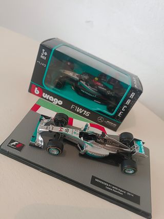 Pack 2x Mercedes F1 Lewis Hamilton